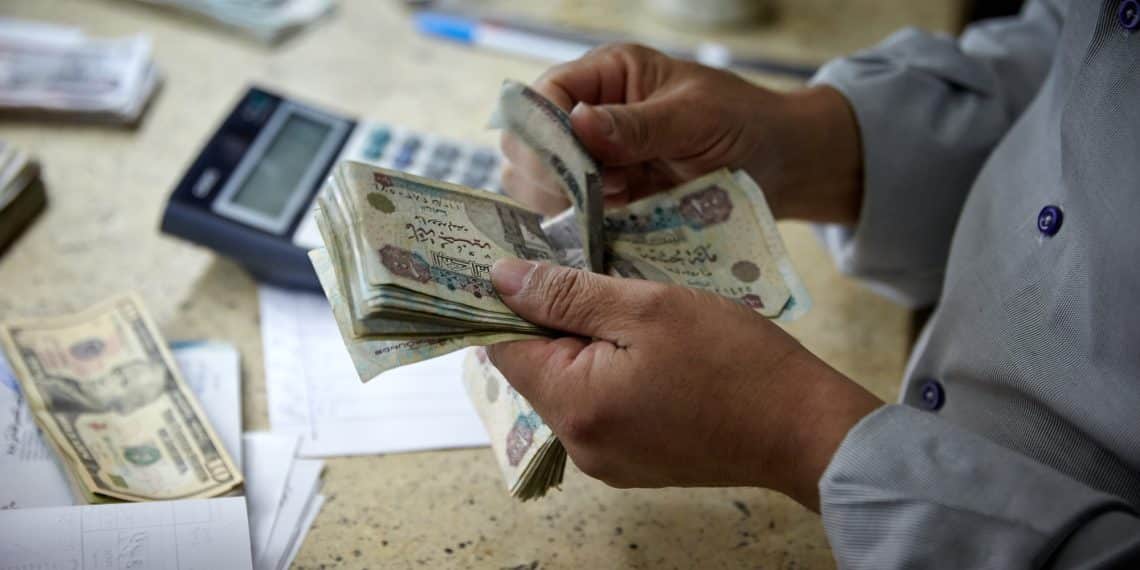 الدخل الشهري