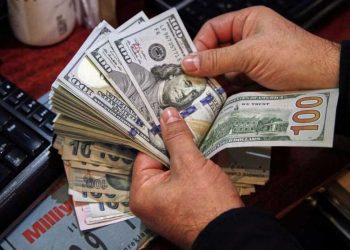 الدولار الأمريكي