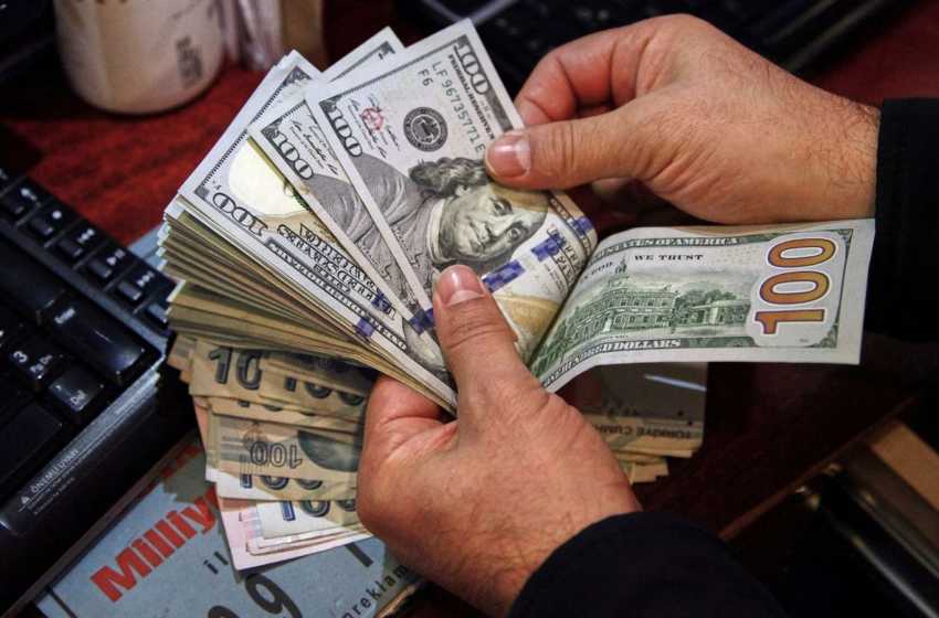 الدولار الأمريكي