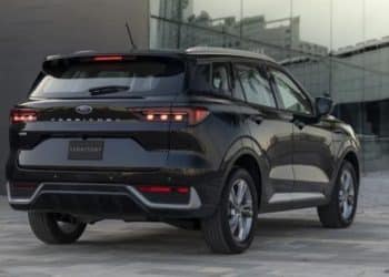 سيارة فورد تيريتوري 2024