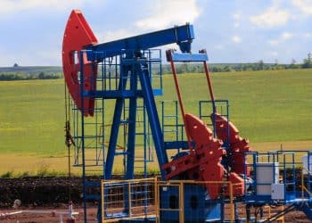 للأسبوع الثاني على التوالي.. أسعار النفط ترتفع 3%