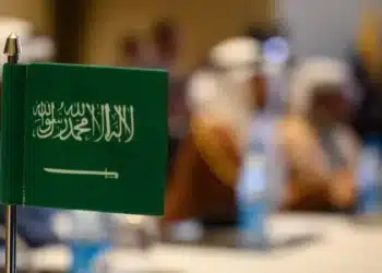 ابرزها ارتفاع رسوم الحصول عليها .. تعرف على سلبيات الإقامة المميزة