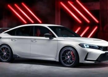 سيارات هاتشباك 2024