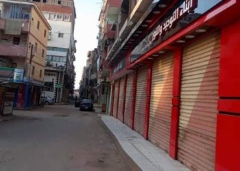 حظر وغلق للمحلات والمنتزهات وإيقاف وسائل النقل خلال إجازة العيد