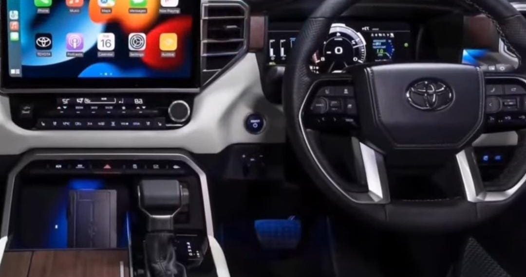 سيارة Toyota Fortuner 2024