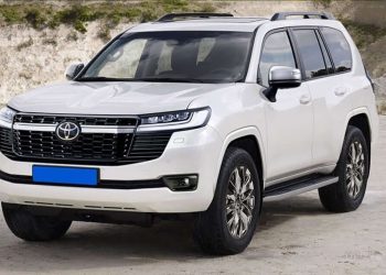 سعر برادو 2024 في السعودية