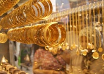 أسعار الذهب اليوم في مصر عيار 21 بالمصنعية الأحد 26 نوفمبر 2023 .. استقرار حذر بالصاغة