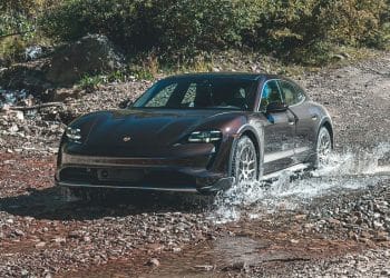 قائمة أفضل السيارات الكهربائية لعام 2024