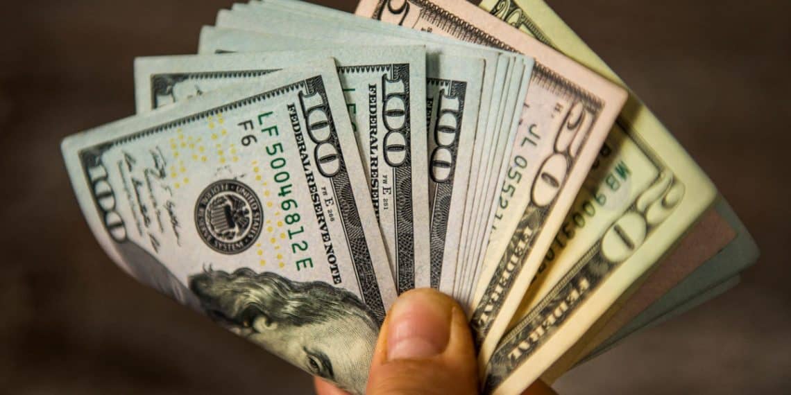 هل ارتفع سعر الدولار اليوم في لبنان