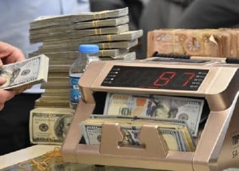 مفاجأة في سعر 100 دولار في العراق اليوم الأثنين 16 تشرين 2023 .. تراجع جديد
