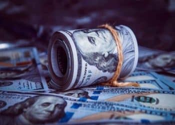 سعر 100 دولار في العراق اليوم الأحد 28 كانون الثاني 2024 .. خسائر لا توصف ببغداد