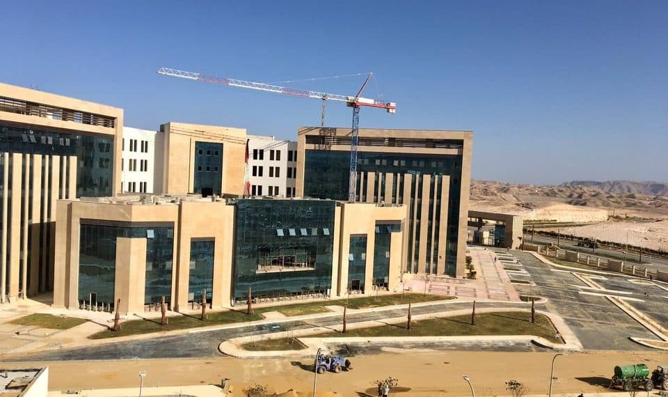 مصاريف كلية اللغات والترجمة في الجامعات الخاصة