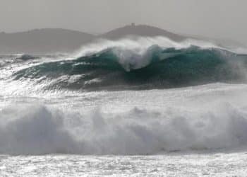 أمواج مرتفعة في المغرب