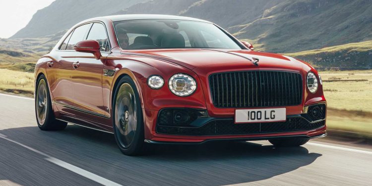 سيارة بنتلي Flying Spur الجديدة