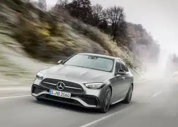 مرسيدس C200 موديل 2023