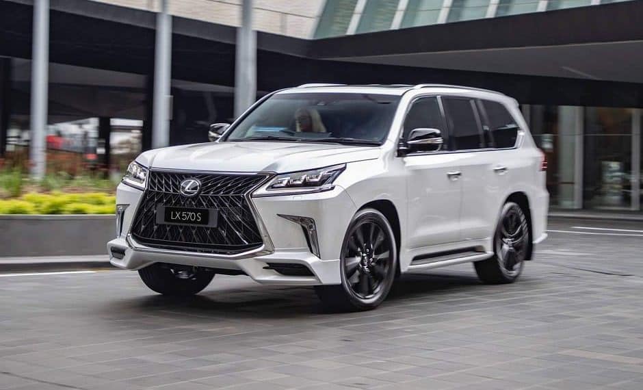 سيارة لكزس LX موديل 2024 الجديدة