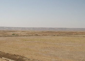 أراضي بالقاهرة الجديدة