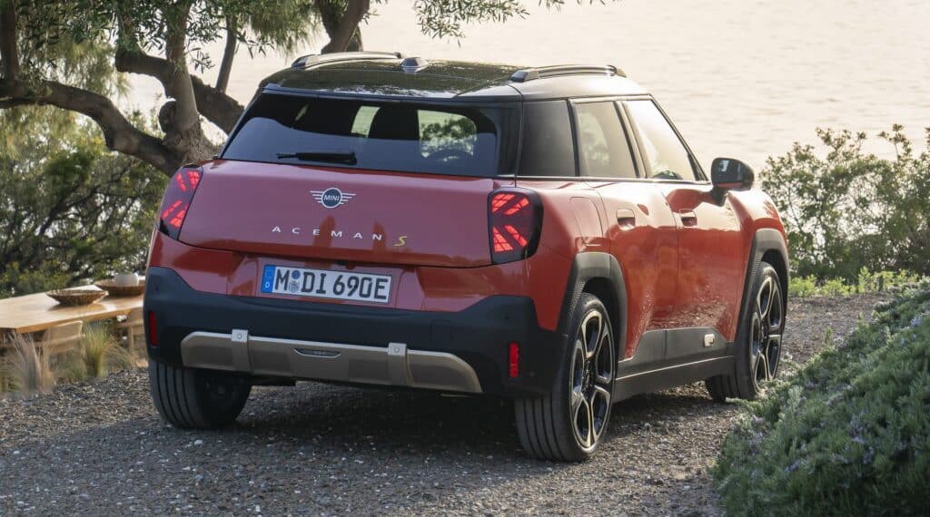 سيارة ميني Aceman الهاتشباك الجديدة