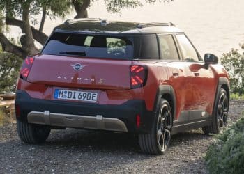 سيارة ميني Aceman الهاتشباك الجديدة