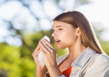 حمى القش.. أبرز الأعراض وطرق الوقاية من المرض