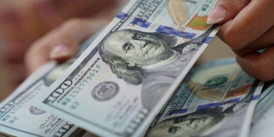 سعر الدولار مقابل الجنيه في السوق السوداء اليوم