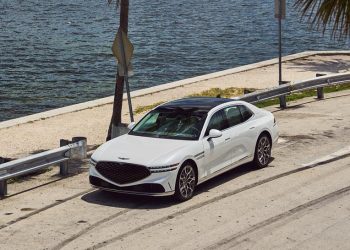 جينيسيس G90 الجديدة