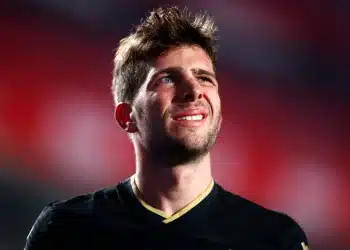 بعد ضم ميسي .. إنتر ميامي يرغب في التعاقد مع سيرجي روبرتو من برشلونة