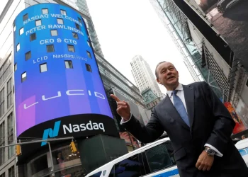 سهم لوسيد ناسداك .. الكشف عن مستقبله بعد حدفه في أمريكا