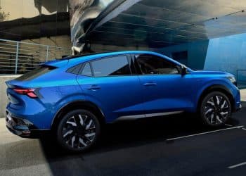 سيارة رينو Rafale E-Tech