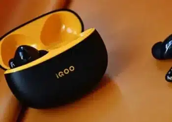 مواصفات سماعات فيفو iQOO TWS 1e.. سعرها أرخص مما تتخيل