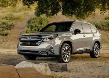 سيارة سوبارو فورستر 2025