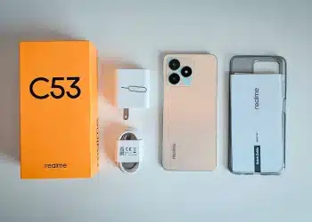 هاتف C53.. بالصور مواصفات لا تقارن في الفئة الاقتصادية وسعره لن تتوقعه