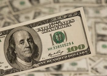 سعر الدولار مقابل الجنيه في السوق السوداء في مصر اليوم .. لن تتخيل كلام تجار العملة