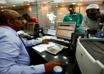 رسوم السحب النقدي من ماكينات ATM