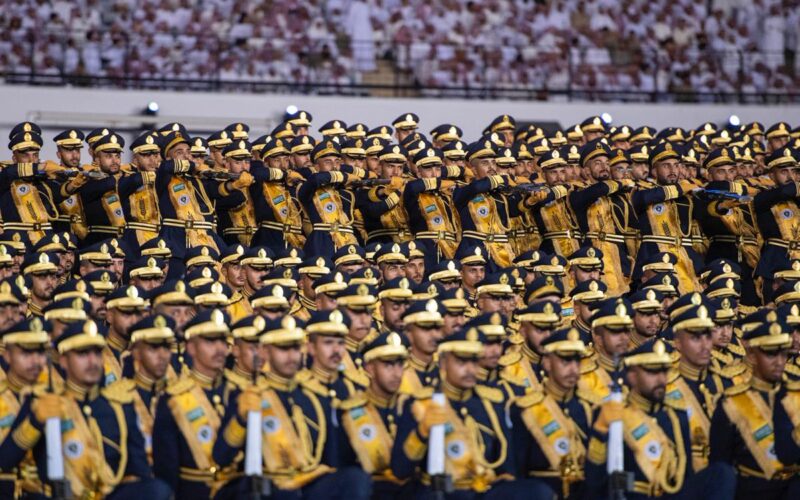 كلية الضباط لخريجي الثانوية العامة 1445