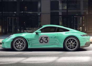 سعر بورشه 911 موديل 2024 في السعودية.. سيارة فريدة من نوعها