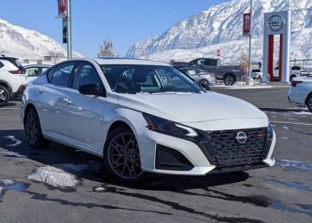 نيسان ألتيما 2023