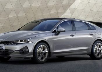 سيارة كيا أوبتيما موديل 2023