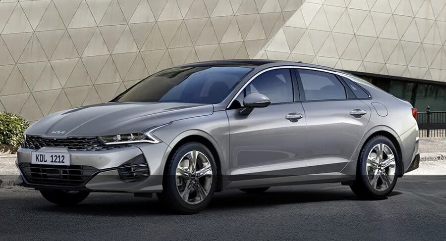 سيارة كيا أوبتيما موديل 2023