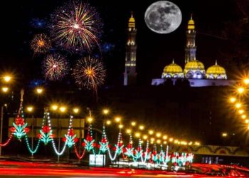 بأمر سامي .. وزير العمل يصدر قرار بشأن تحديد إجازة العيد الوطني العماني