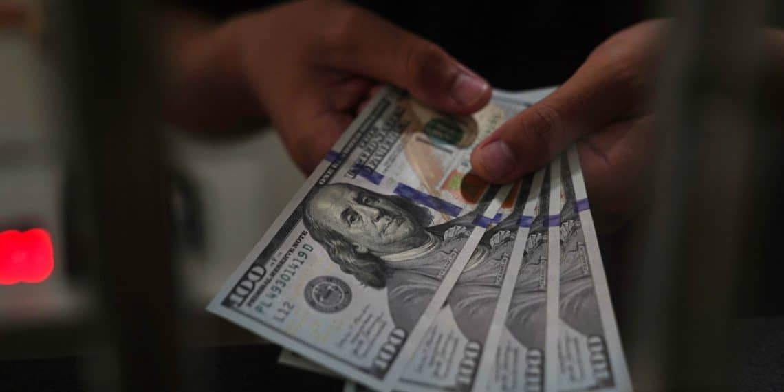 أسعار العملات في السوق السوداء اليوم في مصر