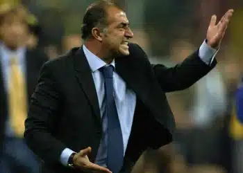 صراع سعودي على التعاقد مع “الإمبراطور”