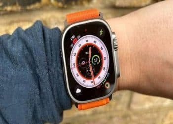 شركة آبل تمنع بيع ساعتها الذكية ألترا 2.. ما السبب؟