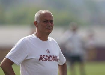 تقارير : عرض لا يرفض من النصر السعودي لـ”مورينيو”