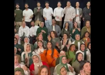 شاهد .. هدية مصرية تُبهج المملكة في يوم التأسيس