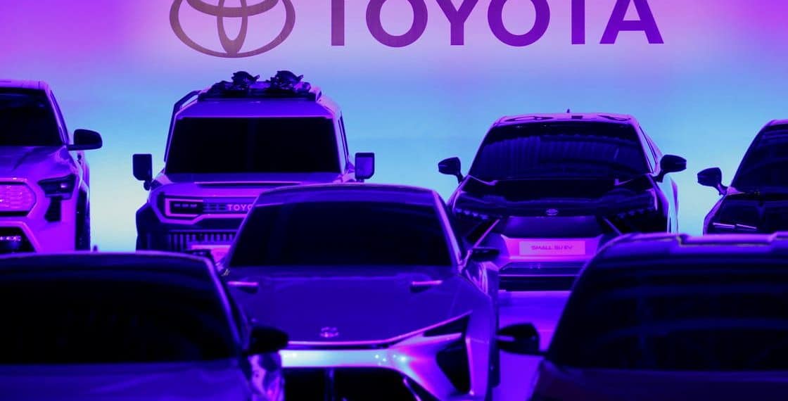 سيارة تويوتا