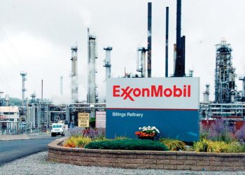 أكبر صفقة في 2023.. إكسون موبيل تستحود على بايونير بـ”60 مليار دولار”
