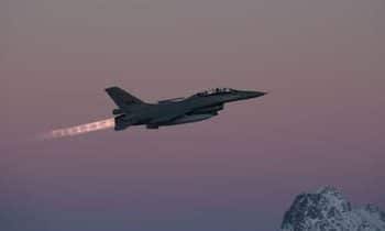 الموافقة على منح تركيا مقاتلات إف-16