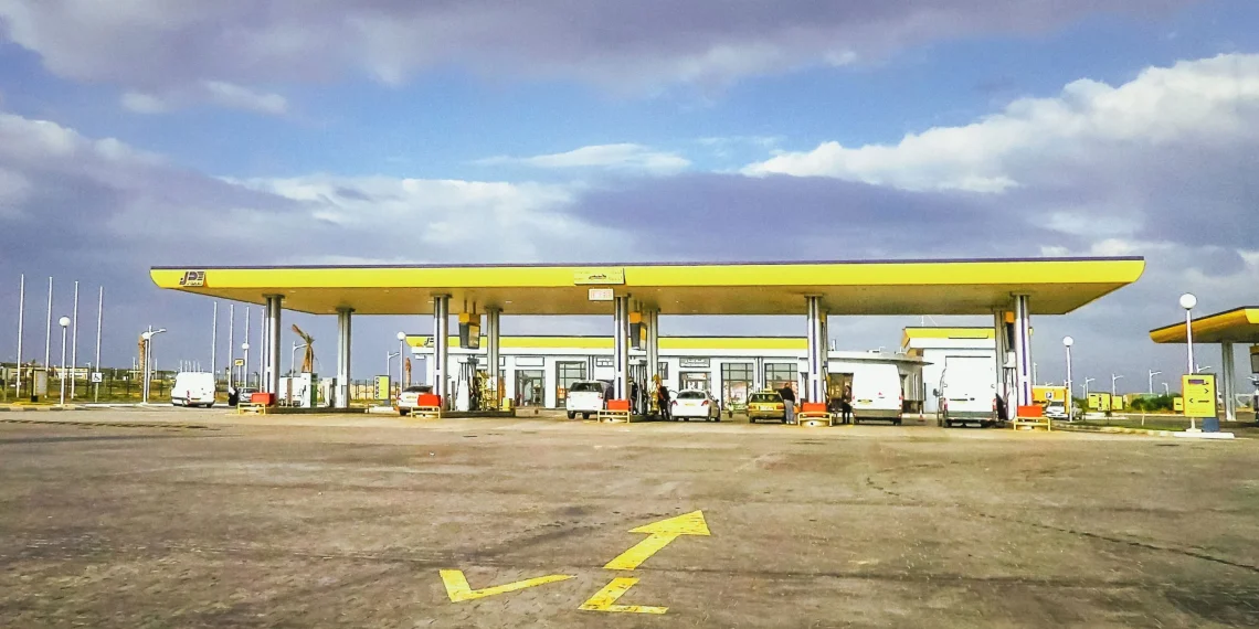 أسعار الوقود الجديدة في الجزائر