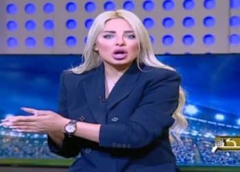 رد قوي من مي حلمي على منتقدي آل الشيخ : مش مجبر على عزومتكم